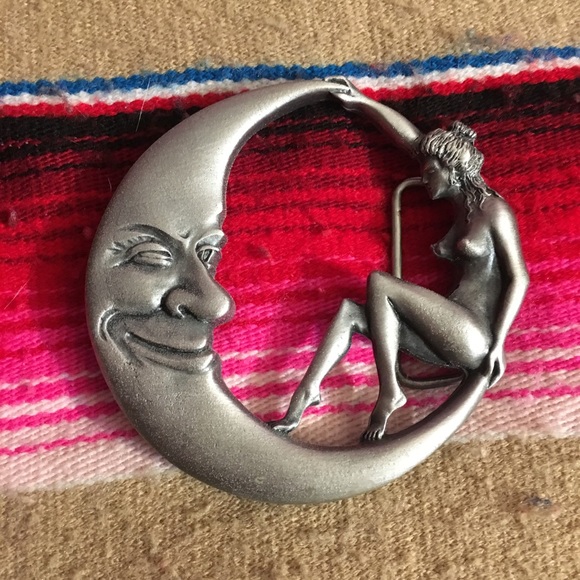 Bergamot Accessories - Vintage 1979 Celestial Moon and Lady Belt Buckle